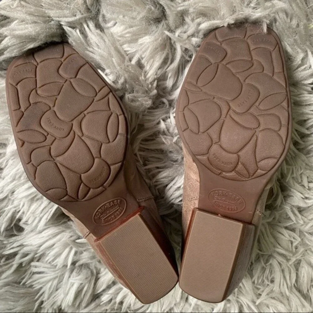 Kork Ease Kissel leather block heel ankle booties women's shoe size 6